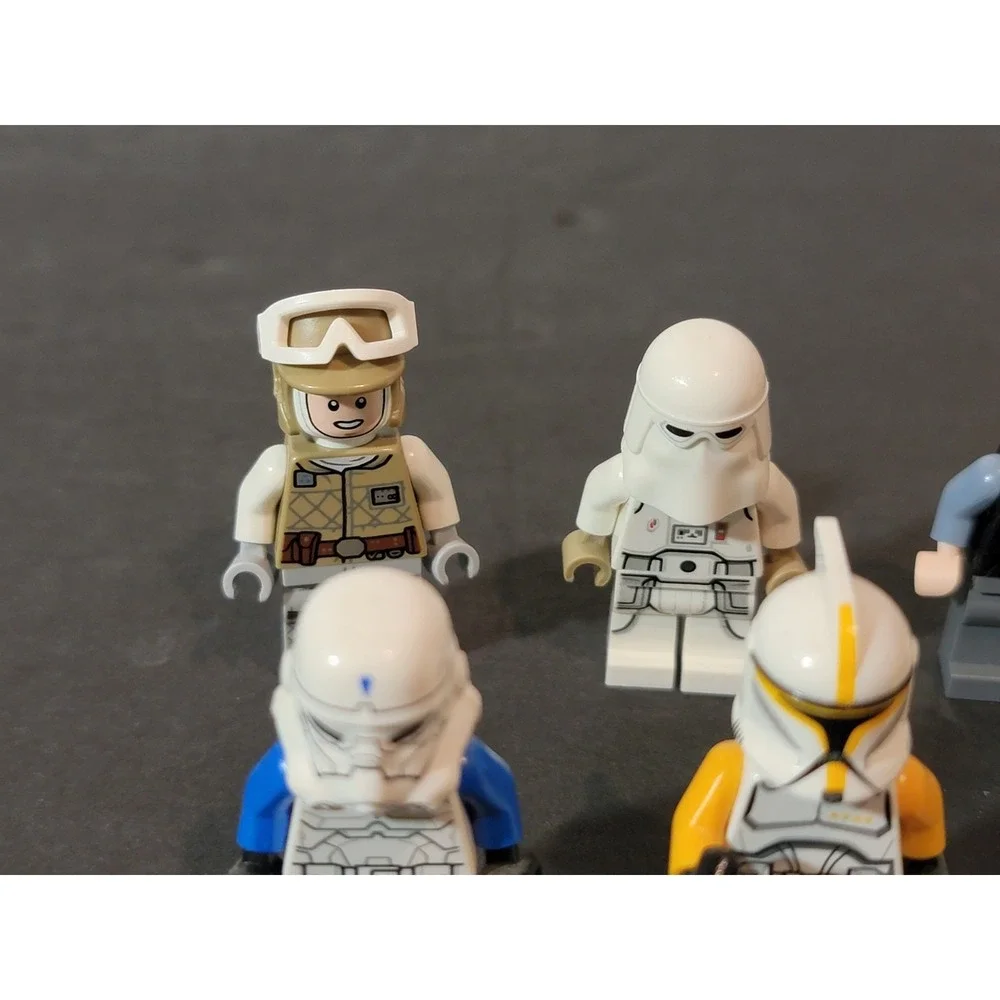 Star Wars Minifigure Lot (8) SW0503, SW1146, SW1179, SW1143 SW0187, SF Commander